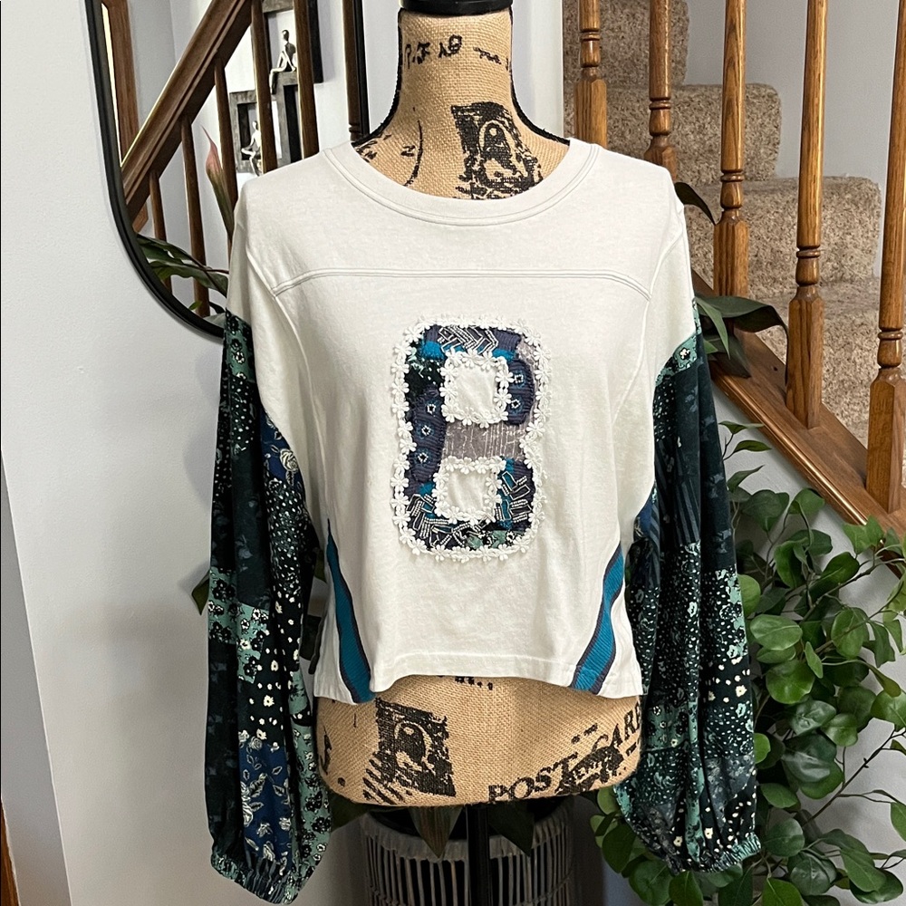 FP Movement by Free People White and Blue Long Sleeve Tee
